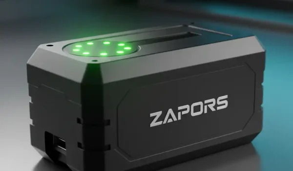 باتری لیتیوم-یون زاپرس با چراغ LED فول شارژ و روشن